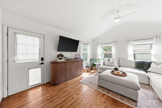 1516 Lawrence Street, Houston, TX 77008