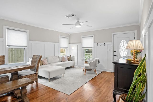 1516 Lawrence Street, Houston, TX 77008