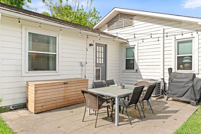 1516 Lawrence Street, Houston, TX 77008