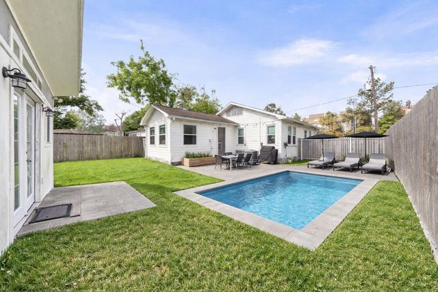 1516 Lawrence Street, Houston, TX 77008