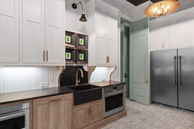 1561 Sunset Rd, Brentwood, TN 37027