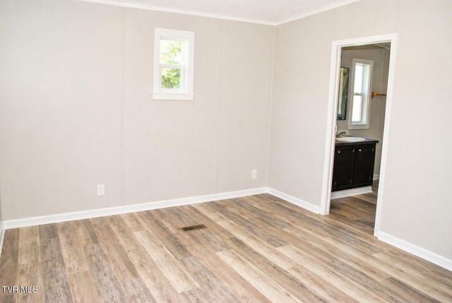 110 Chinquapin Lane, Jonesborough, TN 37659