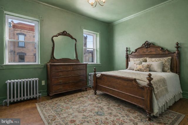 2314 S 15TH ST, Philadelphia, PA 19145