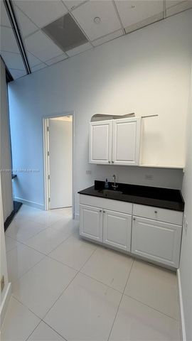 1200 Brickell Ave 200 D/E/F, Miami, FL 33131