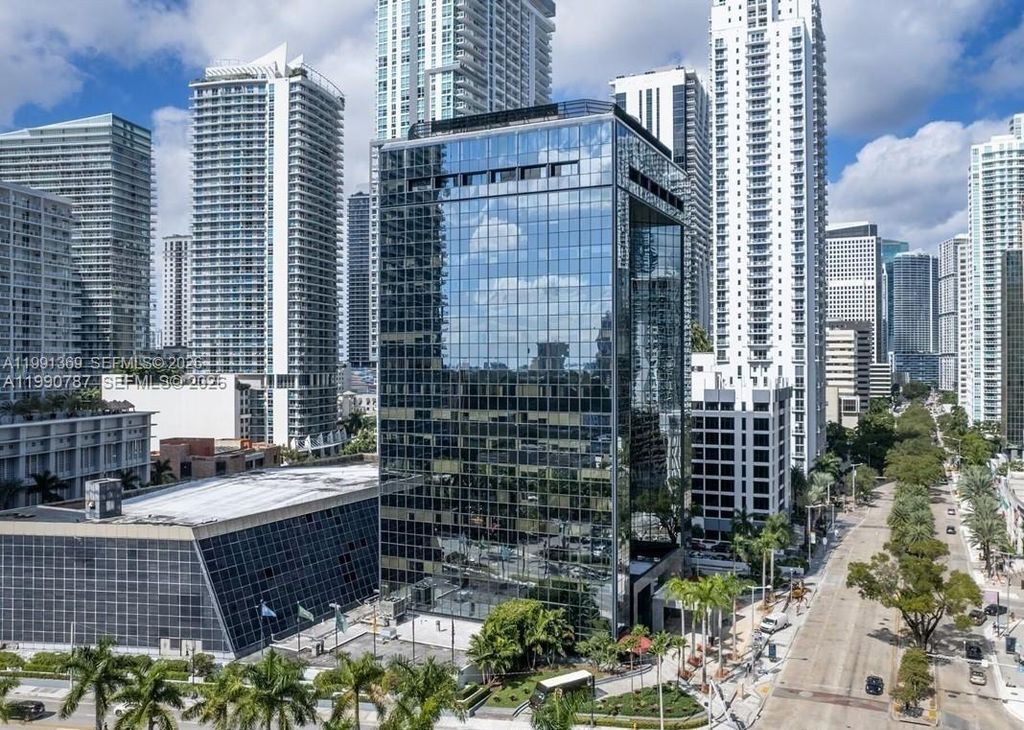 1200 Brickell Ave 200 D/E/F, Miami, FL 33131