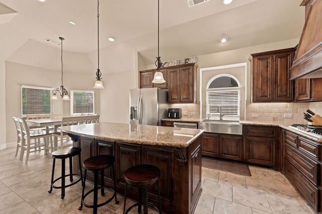 4008 Las Colina Drive, Fort Worth, TX 76179