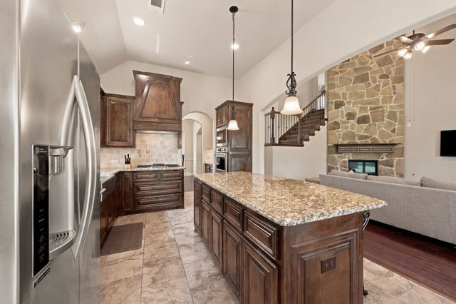 4008 Las Colina Drive, Fort Worth, TX 76179