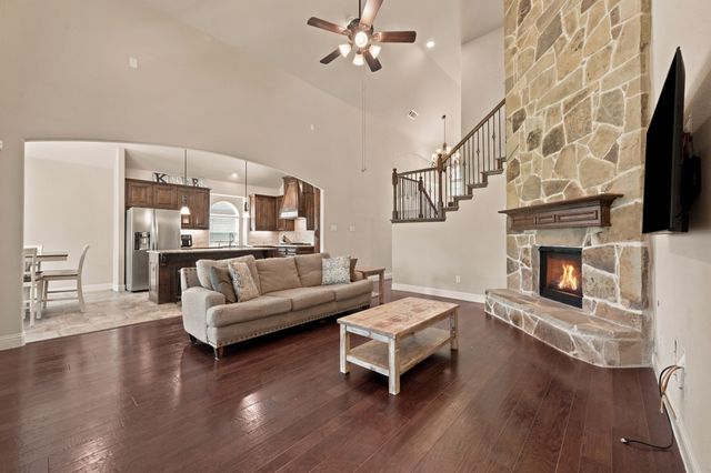 4008 Las Colina Drive, Fort Worth, TX 76179