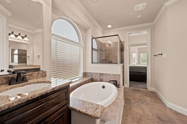 4008 Las Colina Drive, Fort Worth, TX 76179
