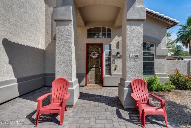 13888 W WILSHIRE Drive, Goodyear, AZ 85395