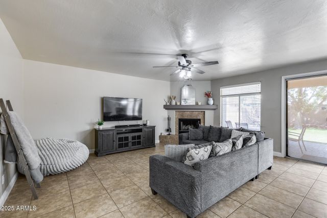 13888 W WILSHIRE Drive, Goodyear, AZ 85395