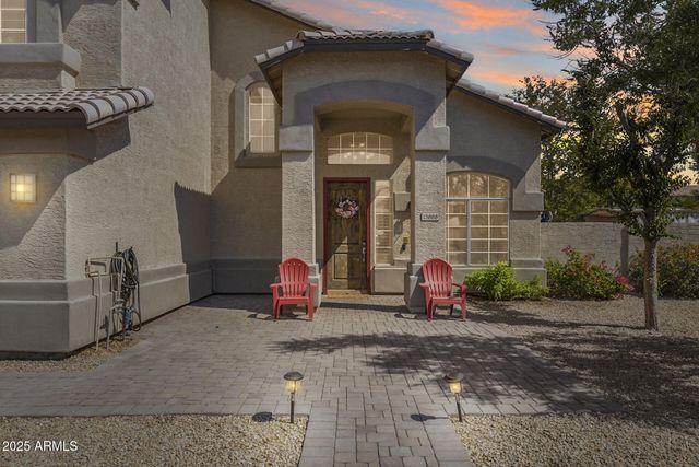 13888 W WILSHIRE Drive, Goodyear, AZ 85395