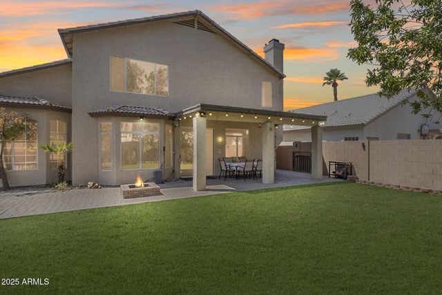 13888 W WILSHIRE Drive, Goodyear, AZ 85395