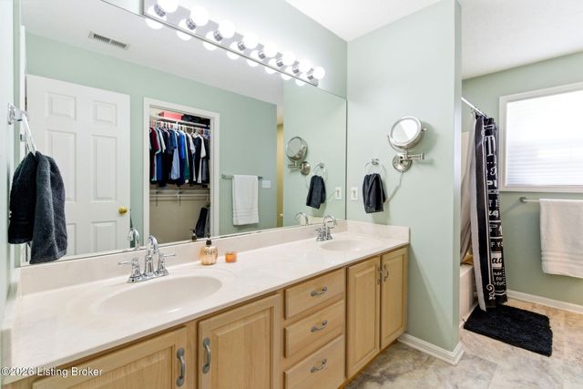 4707 Tuscany Way, Louisville, KY 40299