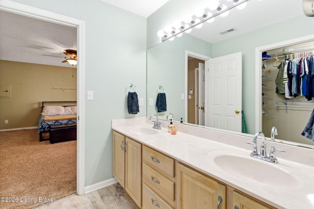 4707 Tuscany Way, Louisville, KY 40299