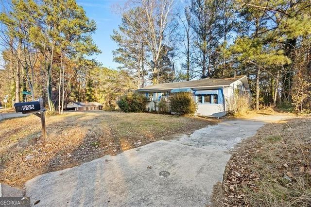 685 Bolton Road NW, Atlanta, GA 30331