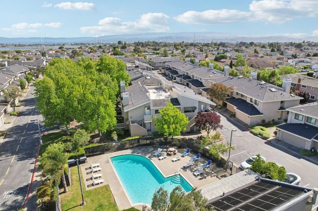 145 Albacore Lane, Foster City, CA 94404