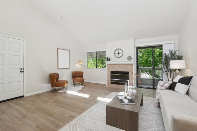 145 Albacore Lane, Foster City, CA 94404