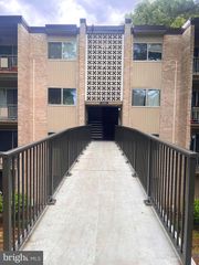 12303 BRAXFIELD CT #384, Rockville, MD 20852