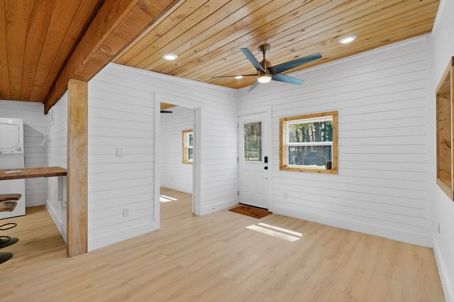 262 Briggs Boulevard, East Tawakoni, TX 75472