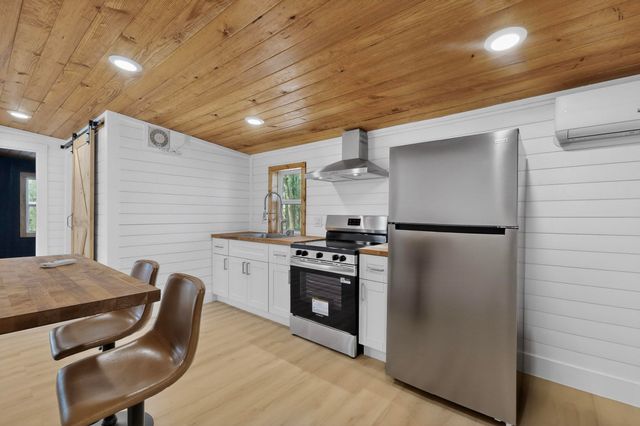 262 Briggs Boulevard, East Tawakoni, TX 75472