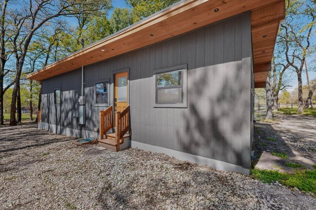 262 Briggs Boulevard, East Tawakoni, TX 75472