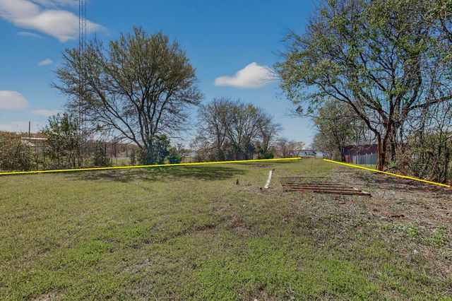 262 Briggs Boulevard, East Tawakoni, TX 75472