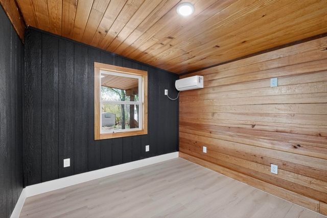 262 Briggs Boulevard, East Tawakoni, TX 75472