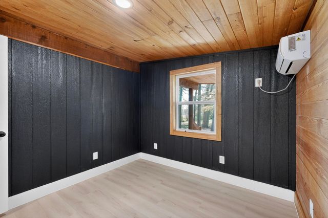 262 Briggs Boulevard, East Tawakoni, TX 75472