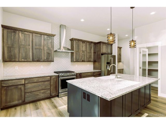 4 Annie Ln, Keenesburg, CO 80643