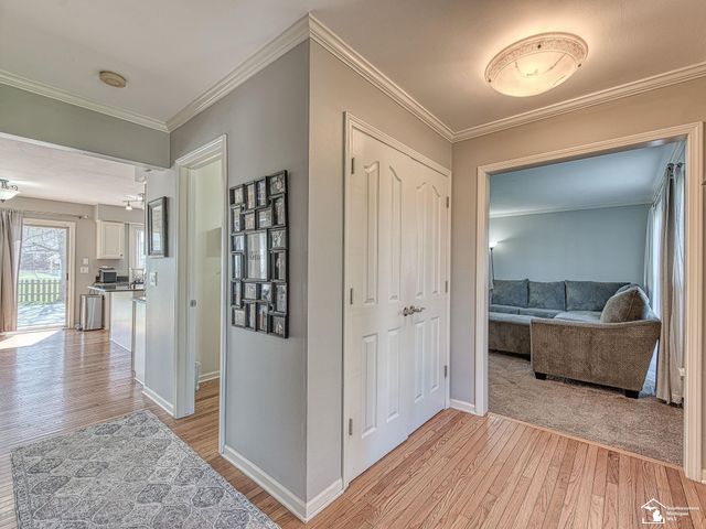 849 Regents Park, Monroe Twp, MI 48161