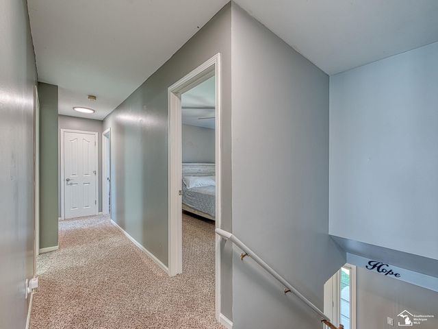 849 Regents Park, Monroe Twp, MI 48161