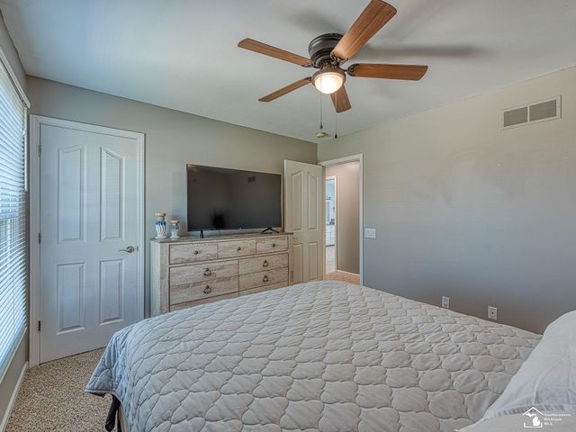 849 Regents Park, Monroe Twp, MI 48161
