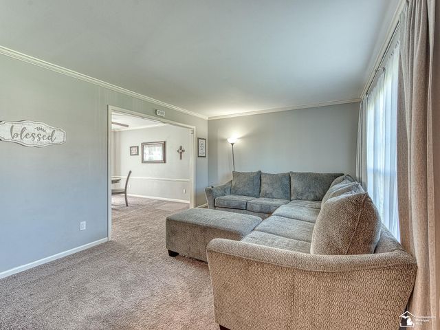 849 Regents Park, Monroe Twp, MI 48161