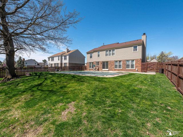 849 Regents Park, Monroe Twp, MI 48161