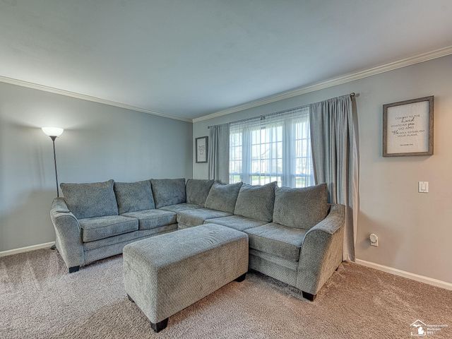 849 Regents Park, Monroe Twp, MI 48161