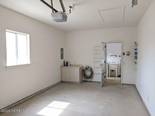 29 Moccasin Drive, Whiting, NJ 08759