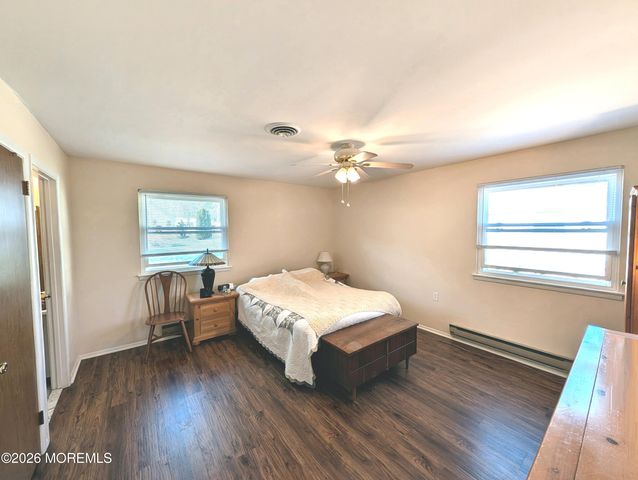 29 Moccasin Drive, Whiting, NJ 08759