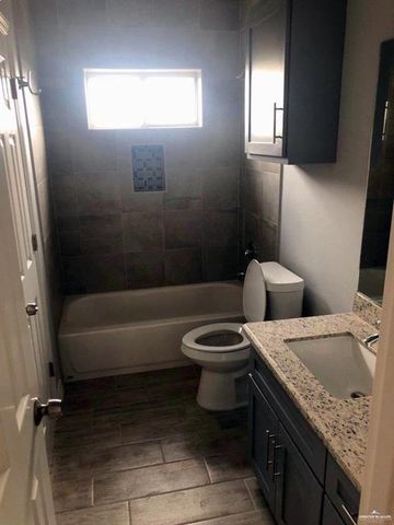 2705 Primrose Avenue, Edinburg, TX 78541