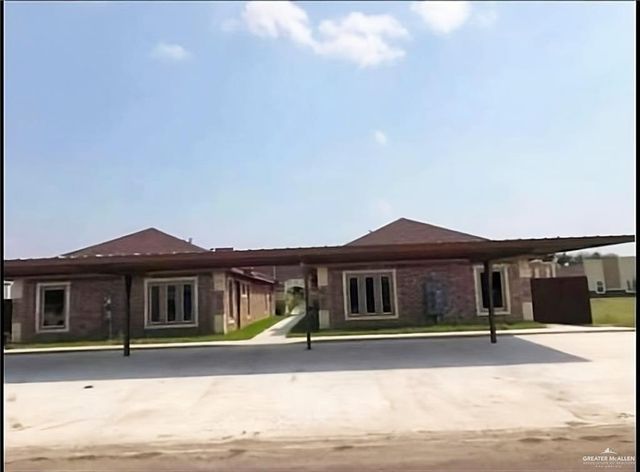 2705 Primrose Avenue, Edinburg, TX 78541