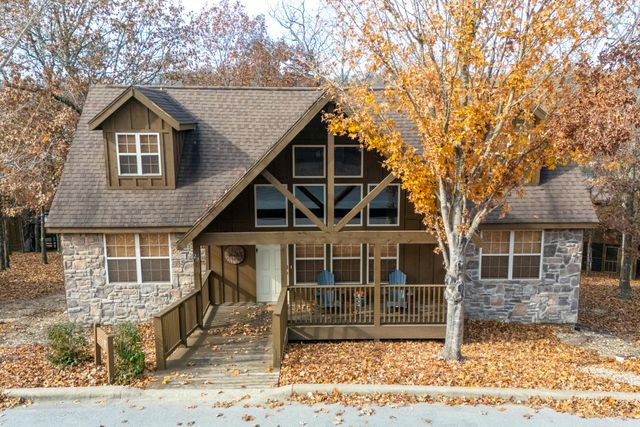 27 Bells Avenue, Branson West, MO 65737