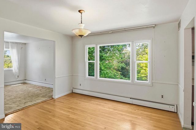 536 WILLIAMSBURG LN, Odenton, MD 21113