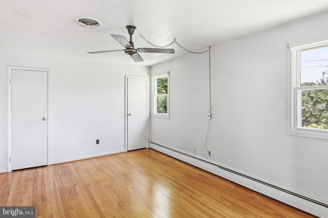 536 WILLIAMSBURG LN, Odenton, MD 21113