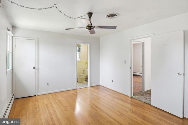 536 WILLIAMSBURG LN, Odenton, MD 21113