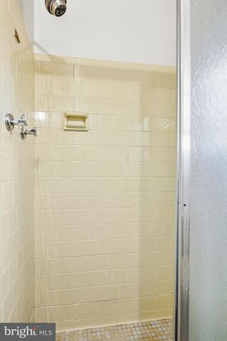 536 WILLIAMSBURG LN, Odenton, MD 21113