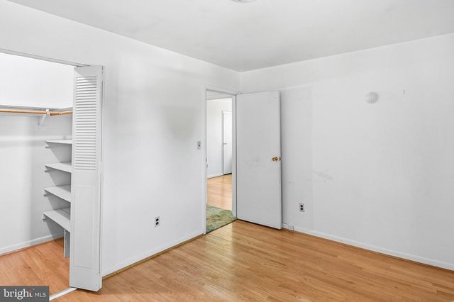 536 WILLIAMSBURG LN, Odenton, MD 21113