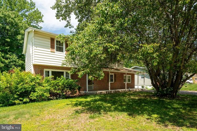 536 WILLIAMSBURG LN, Odenton, MD 21113