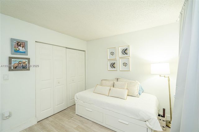 9856 Nob Hill Ln 9856, Sunrise, FL 33351