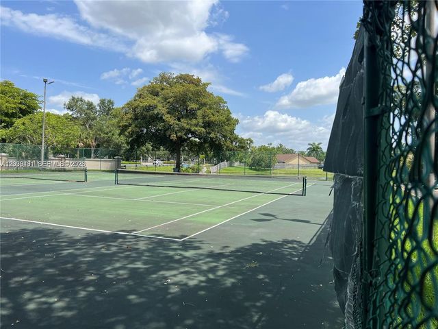 9856 Nob Hill Ln 9856, Sunrise, FL 33351