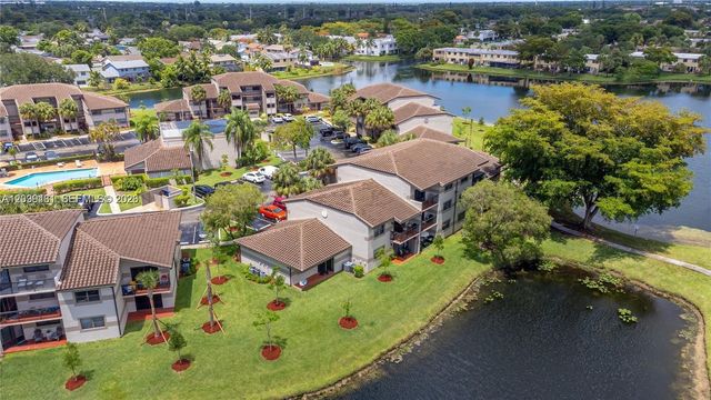 9856 Nob Hill Ln 9856, Sunrise, FL 33351